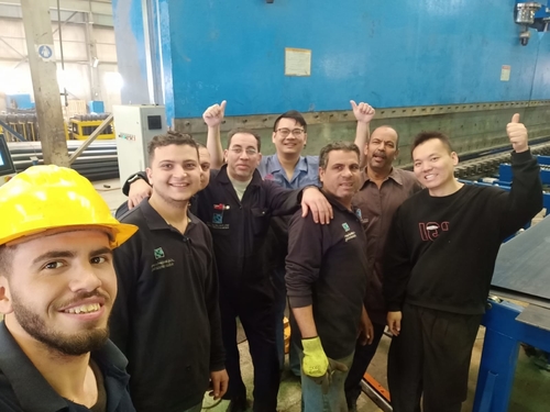 Latest company news about Тандемный тормоз прессы 2-WE67K-650/6000 закончил установку и поручать в Египте успешно