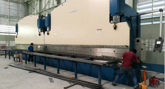 Модель тормоза с гидравлическим пресс-прессом CNC Tandem: 2-WE67K-400/7000