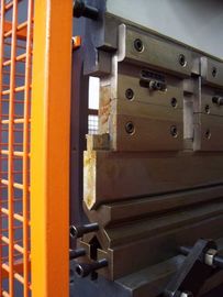 Изготовленный на заказ tooling тормоза давления гибочной машины листа для шкафа пульта управления