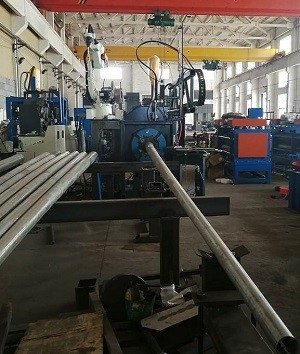 Good price Роботизированная сварочная машина CNC режущая дверная рама для светового столба онлайн